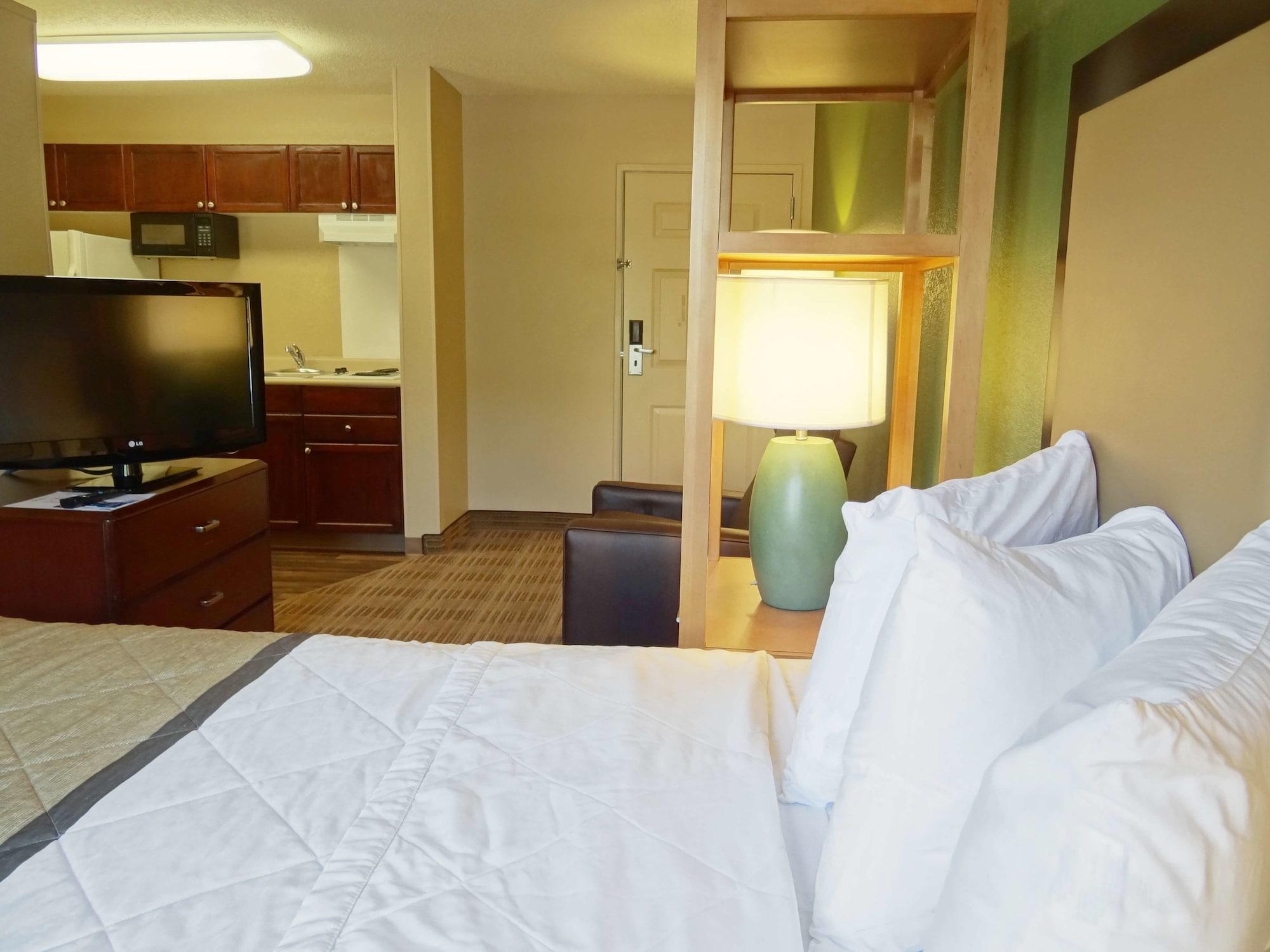 Extended Stay America Suites - Portland - Хилсборо Экстерьер фото