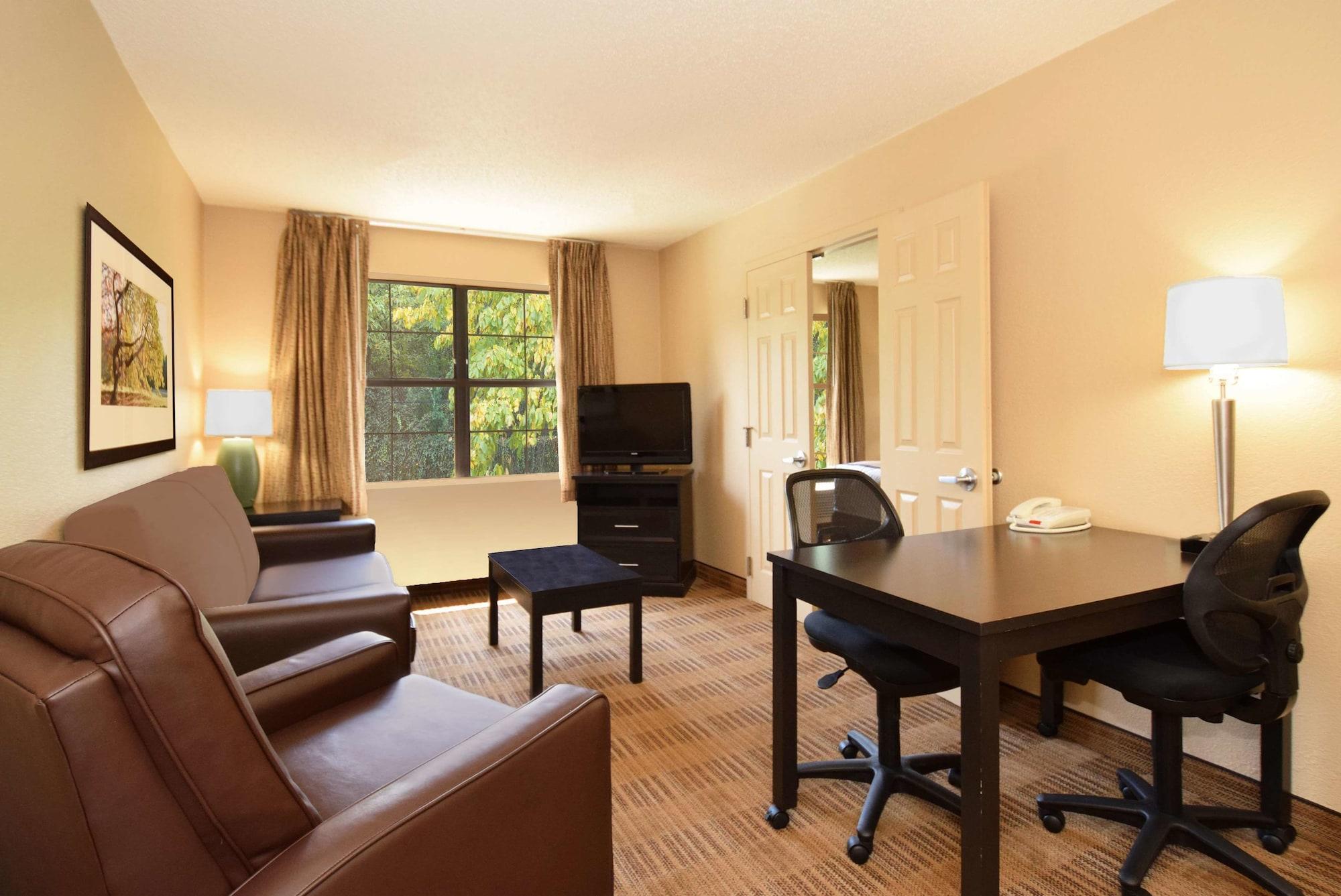 Extended Stay America Suites - Portland - Хилсборо Экстерьер фото