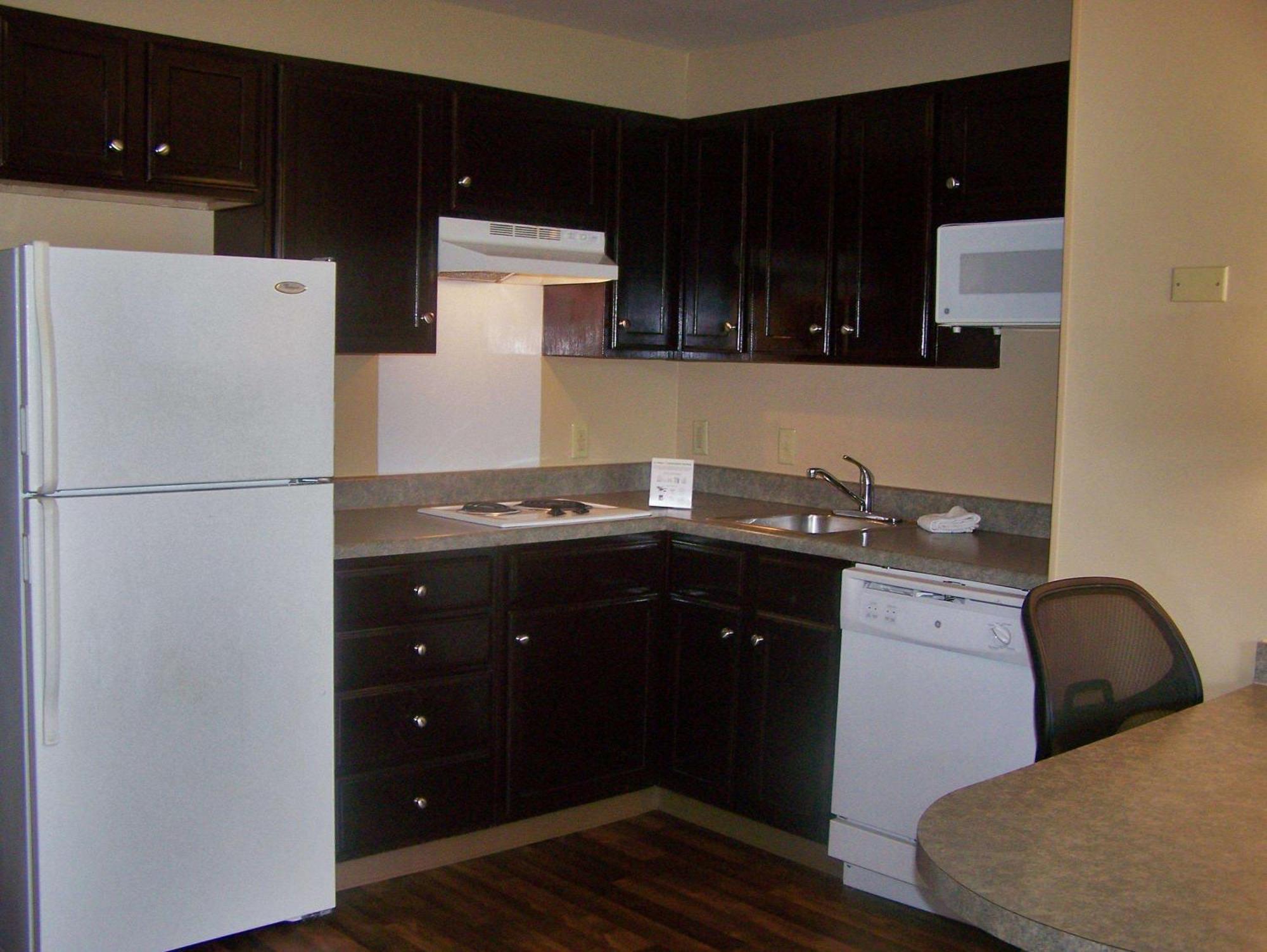 Extended Stay America Suites - Portland - Хилсборо Экстерьер фото