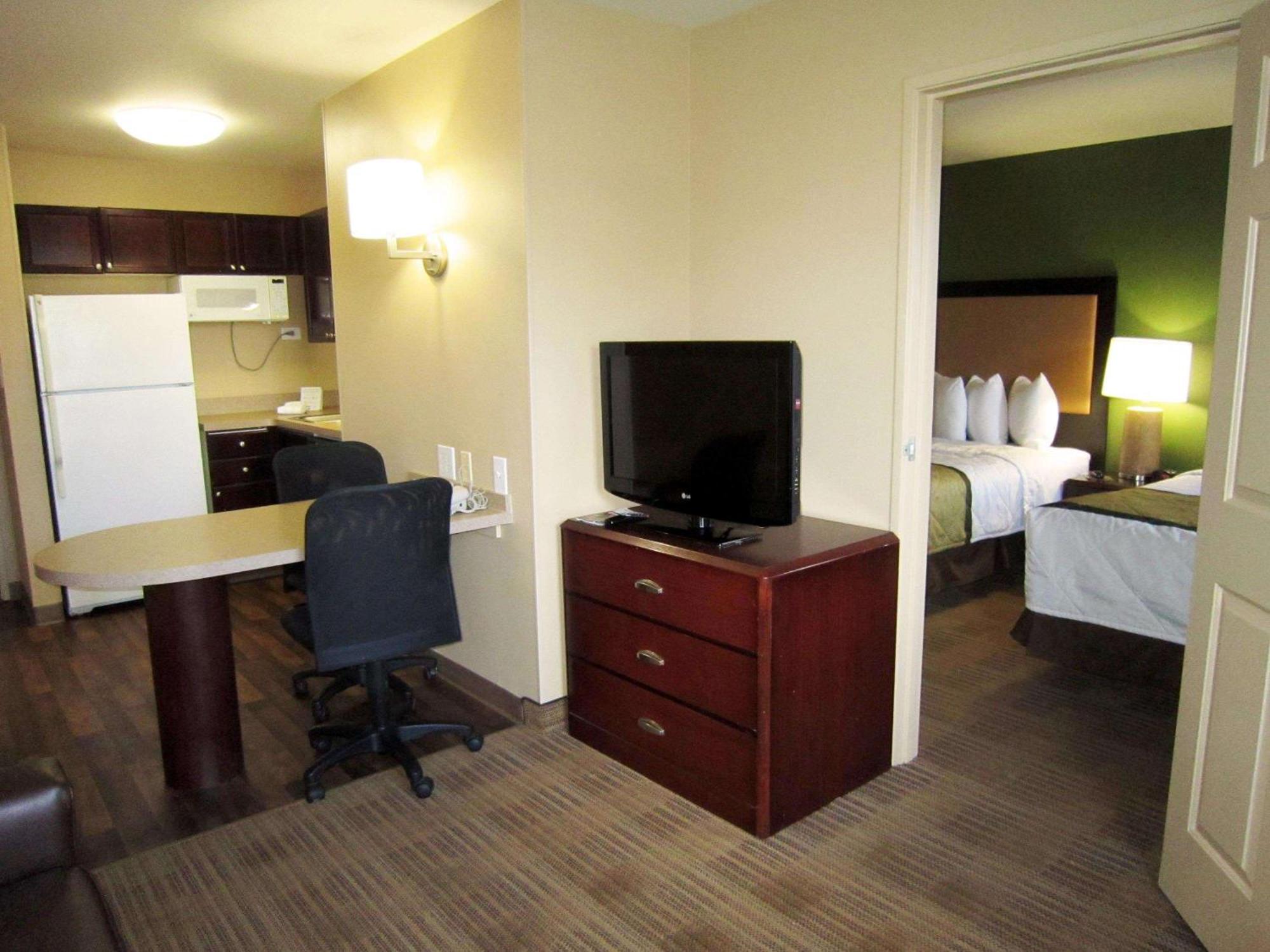 Extended Stay America Suites - Portland - Хилсборо Экстерьер фото