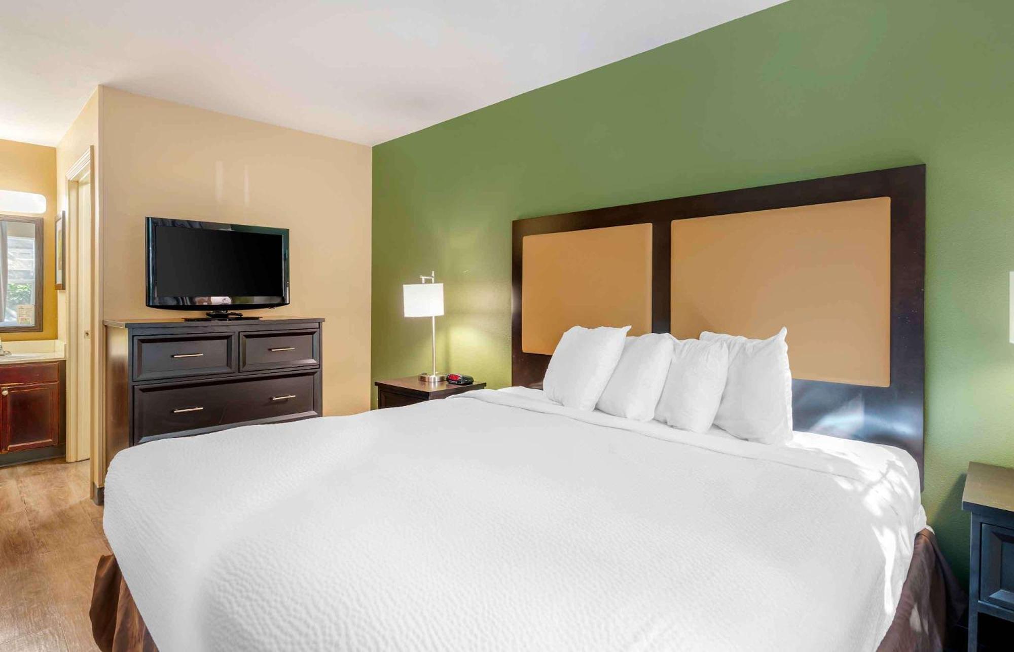 Extended Stay America Suites - Portland - Хилсборо Экстерьер фото