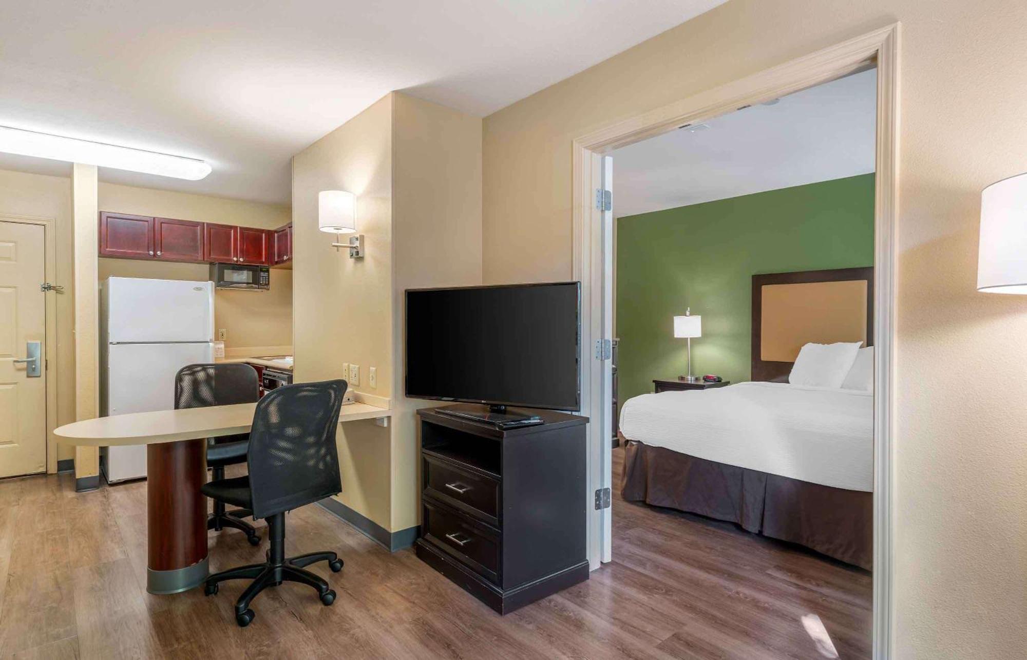 Extended Stay America Suites - Portland - Хилсборо Экстерьер фото