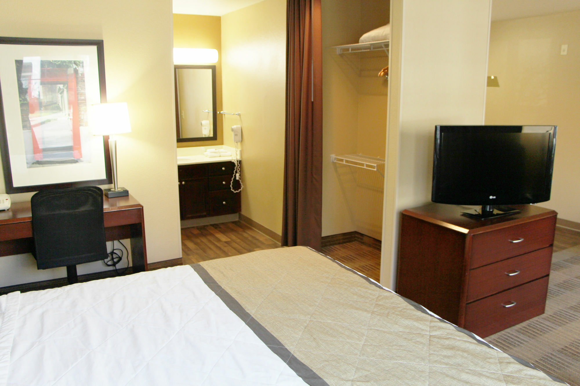 Extended Stay America Suites - Portland - Хилсборо Экстерьер фото